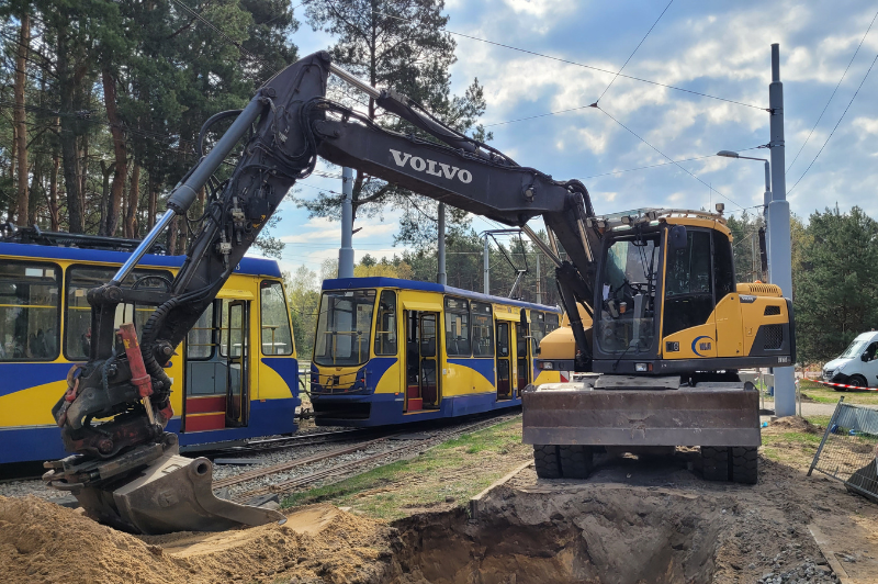 Modernizacyjne dwóch kolejnych odcinków toruńskich torowisk tramwajowych