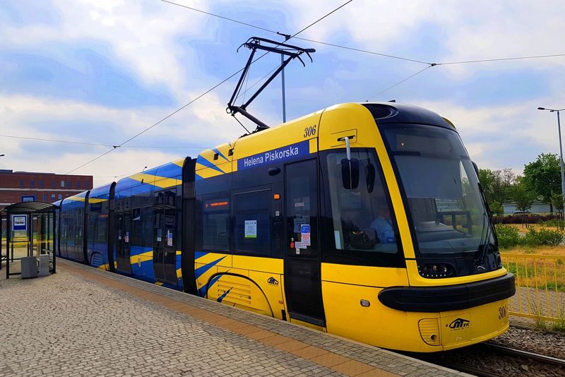 







Awaria na pętli Olimpijska została usunięta. Przywrócono ruch tramwajowy na odcin...