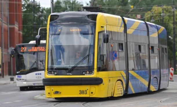 Autobus i tramwaj